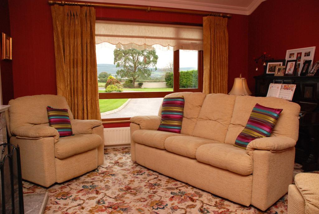 Cradog Farmhouse B&B Urlingford Экстерьер фото